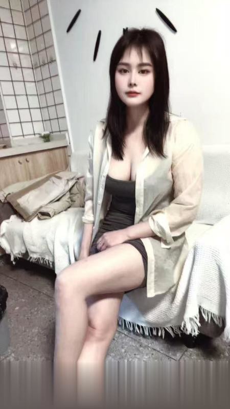 上海浦东丰满大胸妹丹妮-1.jpg